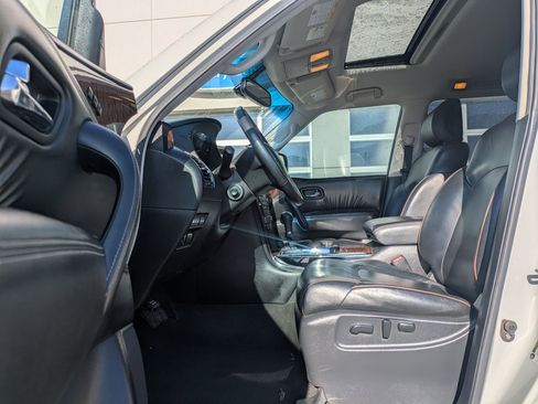 Used 2017 Nissan Armada SL w/ Technology Package AWD/4WD image 17