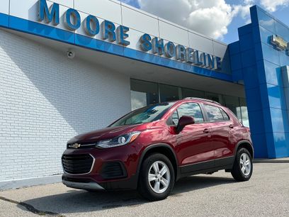 Used 2022 Chevrolet Trax LT w/ LT Convenience Package