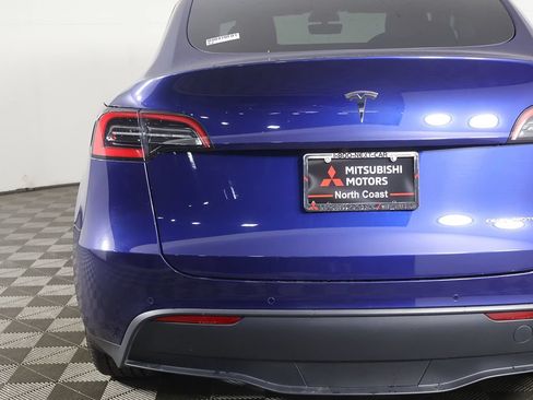 Used 2020 Tesla Model Y Long Range AWD/4WD image 18