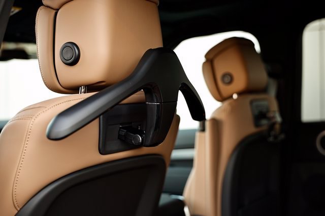 New 2026 Land Rover Discovery Limited Edition AWD/4WD image 33
