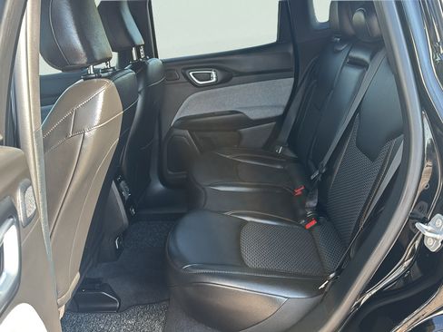 New 2026 Jeep Compass Latitude AWD/4WD image 14