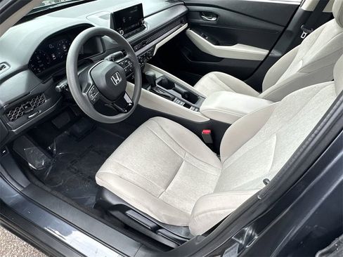 Used 2025 Honda Accord LX image 22