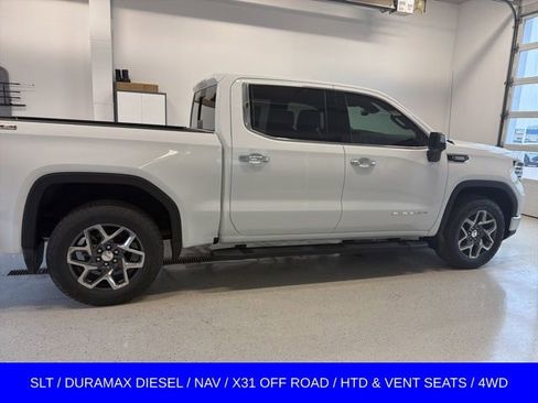 New 2026 GMC Sierra 1500 SLT AWD/4WD image 2