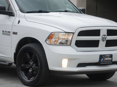 Used 2016 RAM 1500 Express AWD/4WD image 11