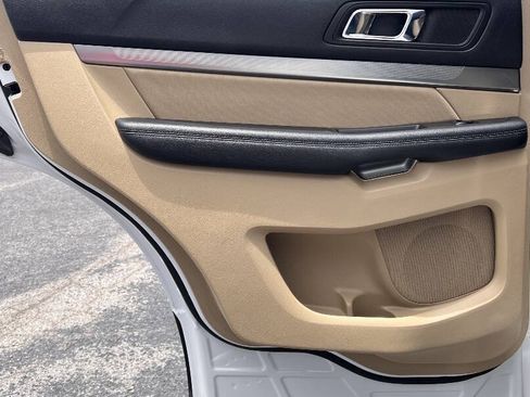 Used 2017 Ford Explorer 4WD image 12