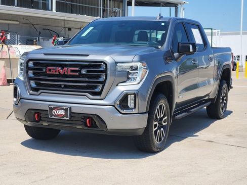 Used 2021 GMC Sierra 1500 AT4 w/ AT4 Premium Package AWD/4WD image 3