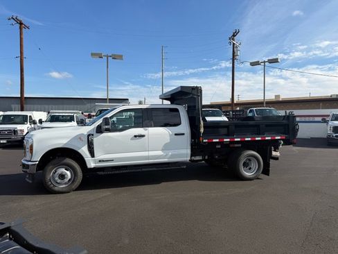 New 2025 Ford F350 XL w/ XL Chrome Package image 4