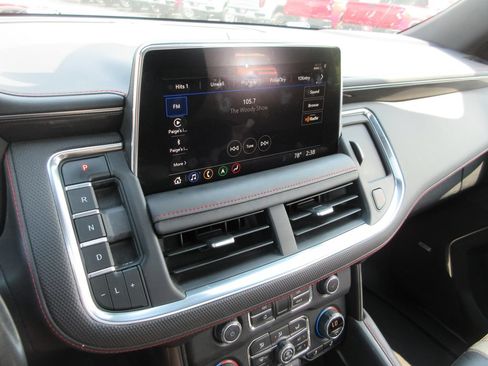 Used 2021 Chevrolet Tahoe RST w/ Luxury Package AWD/4WD image 30