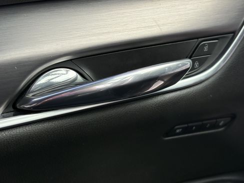 Certified 2024 Cadillac XT6 Luxury image 33