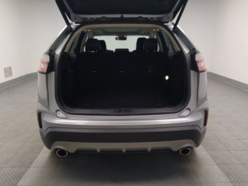 Used 2020 Ford Edge Titanium w/ Equipment Group 301A FWD image 29