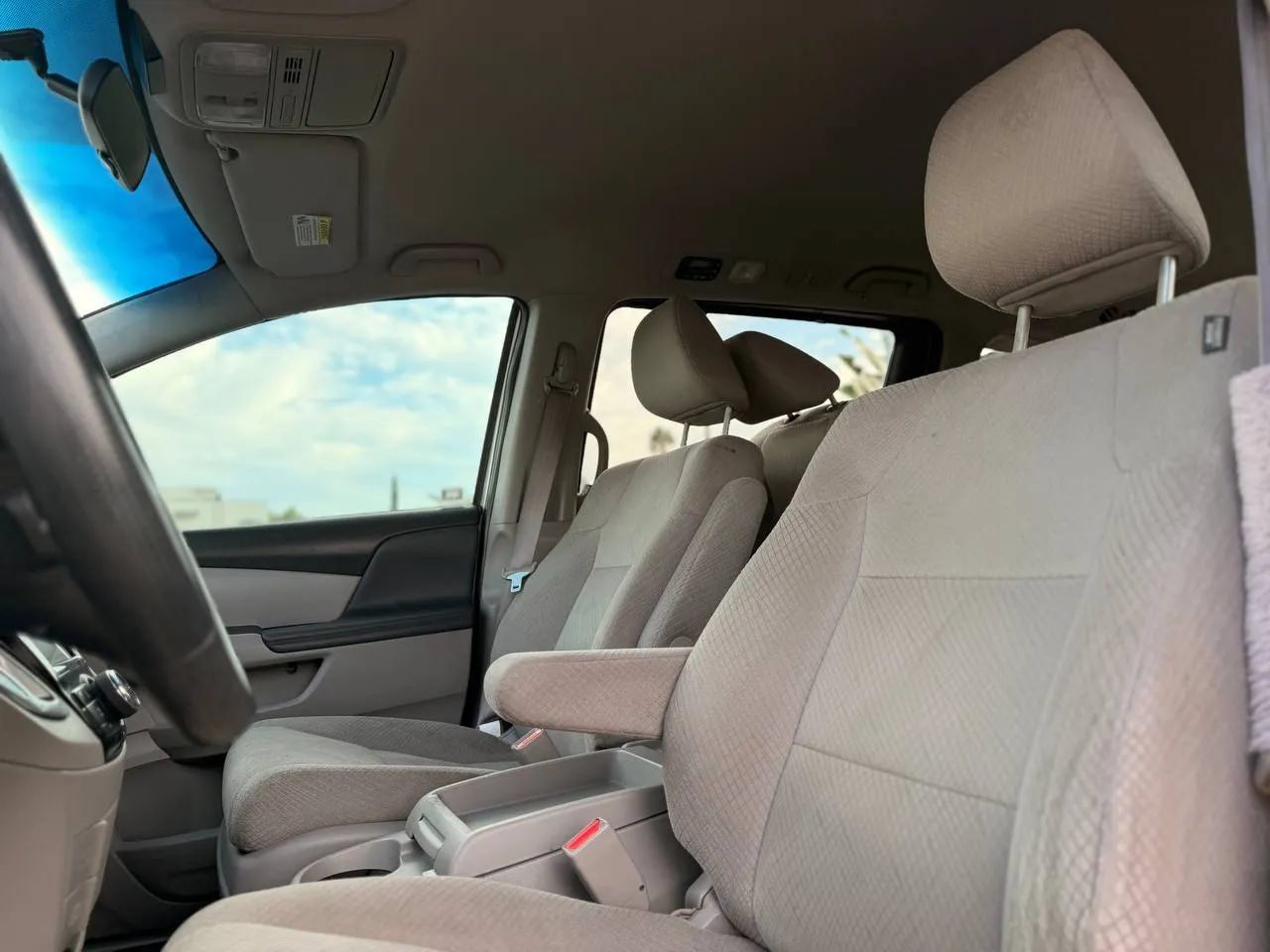 Used 2015 Honda Odyssey EX image 24