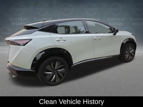 Used 2024 Nissan Ariya AWD image 4