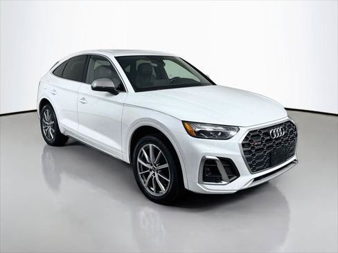 Certified 2022 Audi SQ5 Premium w/ Convenience Package AWD/4WD image 7
