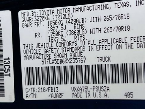 Used 2024 Toyota Tundra SR5 w/ SR5 Convenience Package AWD/4WD image 27