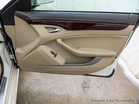 Used 2013 Cadillac CTS Luxury image 21