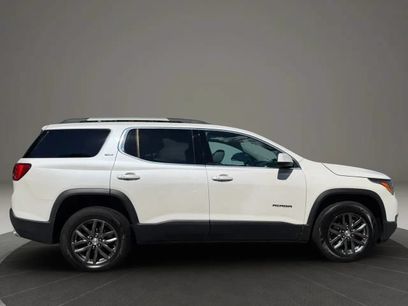Used 2017 GMC Acadia SLT
