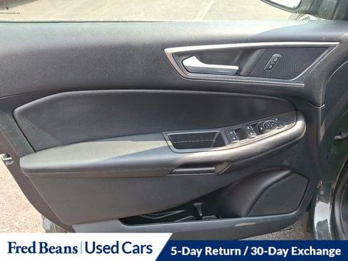 Used 2022 Ford Edge SEL w/ Convenience Package image 15