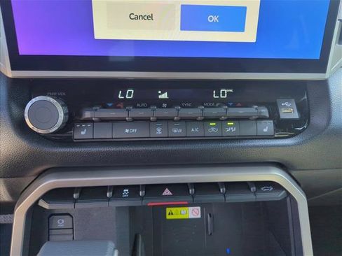 Used 2026 Toyota Tundra SR5 w/ SR5 Premium Package AWD/4WD image 20