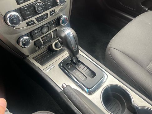Used 2012 Ford Fusion SE FWD image 20