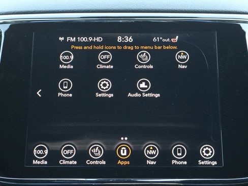 Used 2022 Jeep Grand Cherokee Laredo X image 23