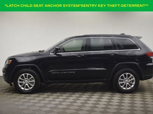 Certified 2022 Jeep Grand Cherokee Laredo E AWD/4WD image 13