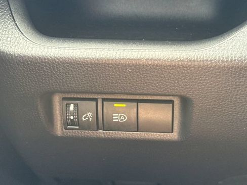 Used 2025 Toyota RAV4 LE FWD image 30