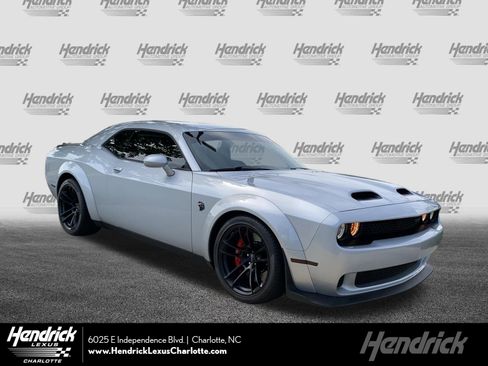 Used 2023 Dodge Challenger SRT Hellcat RWD image 1