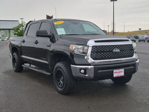 Used 2019 Toyota Tundra SR5 AWD/4WD image 3