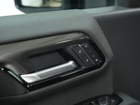 New 2026 GMC Sierra 2500 AT4 w/ AT4 Premium Plus Package image 23