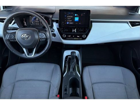 Certified 2026 Toyota Corolla SE FWD image 14