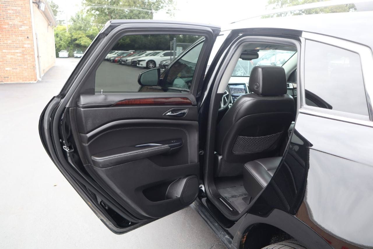 Used 2015 Cadillac SRX Premium FWD image 16