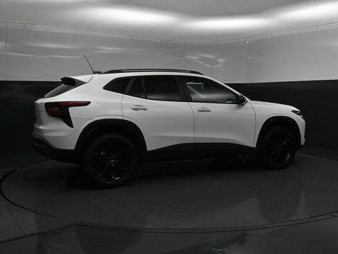 New 2026 Chevrolet Trax ACTIV w/ Driver Confidence Package image 8