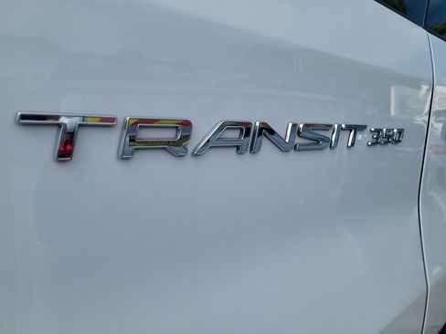 Used 2024 Ford Transit 350 XLT RWD image 9