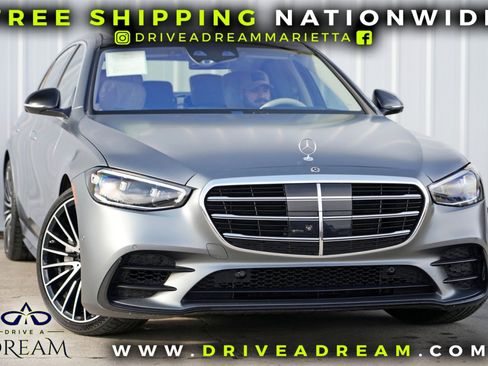 Used 2022 Mercedes-Benz S 580 4MATIC Sedan image 2
