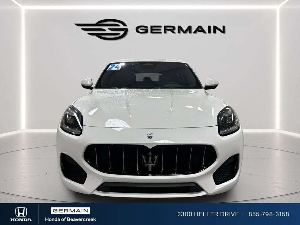 Used 2024 Maserati Grecale GT AWD/4WD image 3