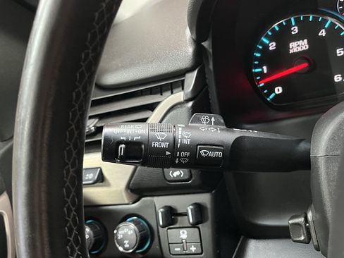 Used 2018 GMC Yukon Denali w/ Denali Ultimate Package AWD/4WD image 13