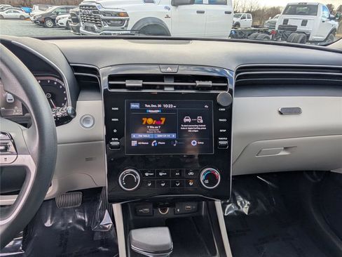 Used 2023 Hyundai Tucson SEL image 18