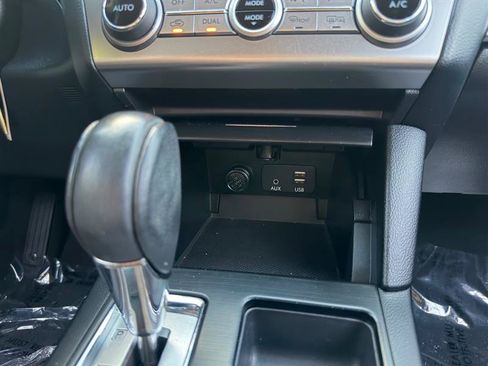 Used 2017 Subaru Outback 2.5i Premium AWD/4WD image 24