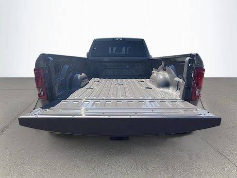 New 2026 RAM 3500 Laramie AWD/4WD image 12