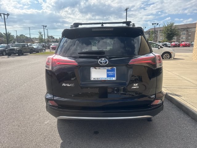 Used 2018 Toyota RAV4 SE w/ Power Extra Value Package AWD/4WD image 4