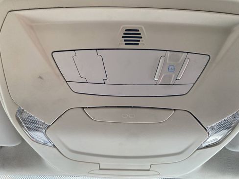 Used 2015 Ford Focus SE w/ Reverse Sensing Package FWD image 30