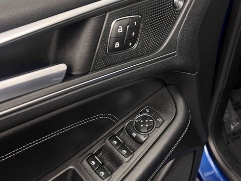Used 2021 Ford Edge Titanium AWD/4WD image 16