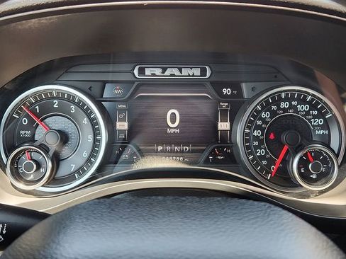 Used 2021 RAM 1500 Big Horn RWD image 23