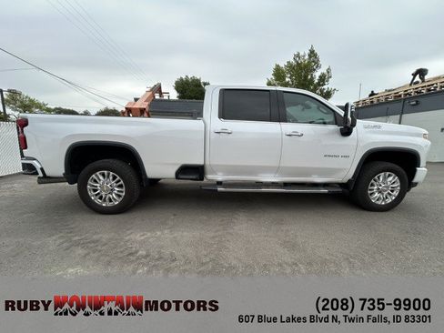 Used 2023 Chevrolet Silverado 3500 High Country w/ Z71 Off-Road Package AWD/4WD image 28