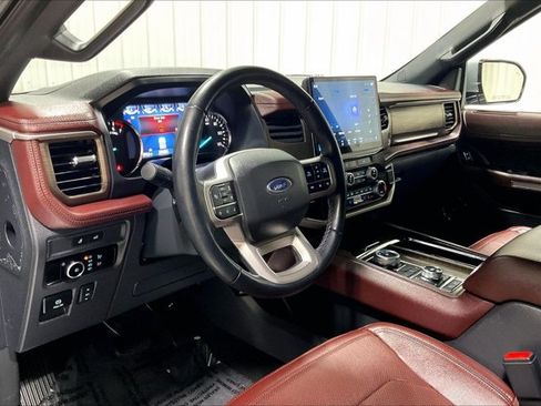 Used 2024 Ford Expedition Max Limited AWD/4WD image 14