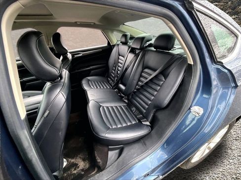 Used 2019 Ford Fusion SEL image 23