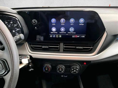 Used 2025 Chevrolet Trax LS FWD image 24
