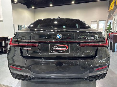 Used 2020 BMW 750i xDrive w/ Executive Package image 29