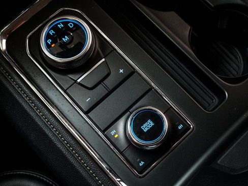 Used 2023 Ford Expedition Max XLT image 26