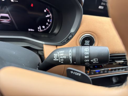 Certified 2025 MAZDA CX-70 3.3 Turbo S w/ Premium Plus image 32